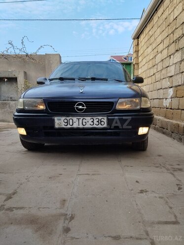 Opel Astra 1997, 450,000 km - 1.6 l - Bakı