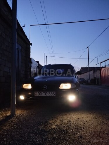 Opel Astra 1997, 450,000 km - 1.6 l - Bakı