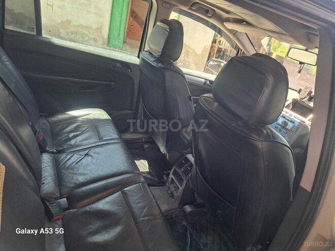 Opel Zafira 2006, 314,000 km - 1.9 l - Quba