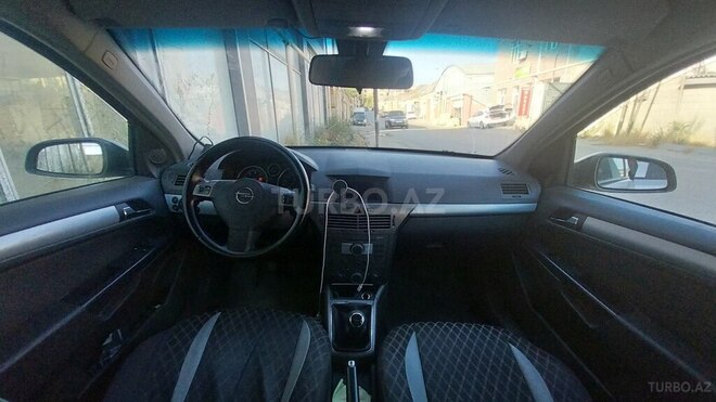 Opel Astra 2005, 28,131 km - 1.4 l - Bakı