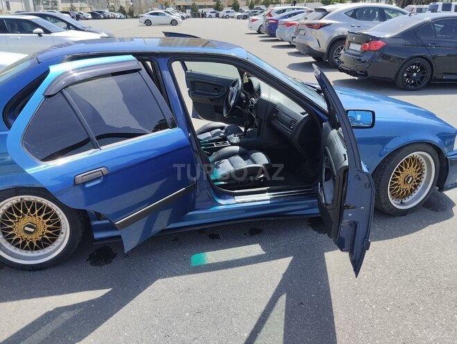 BMW 320 1998, 125,000 km - 2.0 l - Bakı