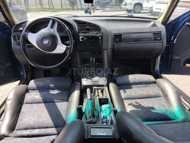 BMW 320 1998, 125,000 km - 2.0 l - Bakı