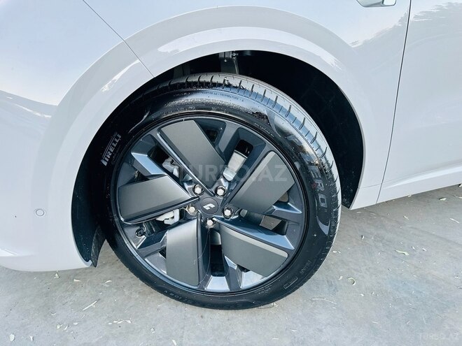 Li Auto  2025, 0 km - 1.5 л - Bakı