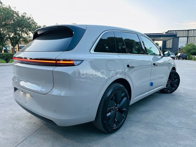 Li Auto  2025, 0 km - 1.5 л - Bakı