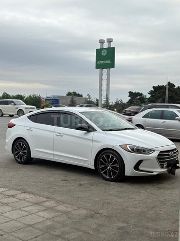 Hyundai Elantra 2018, 30,182 km - 2.0 л - Bakı