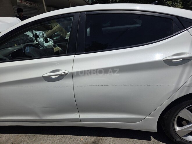 Hyundai Elantra 2012, 185,000 km - 1.8 l - Göyçay