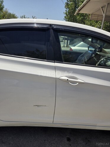 Hyundai Elantra 2012, 185,000 km - 1.8 l - Göyçay