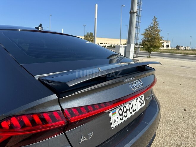 Audi A7 Sportback-3