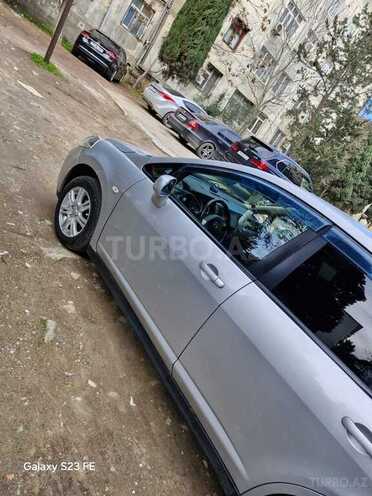 Nissan Tiida-5