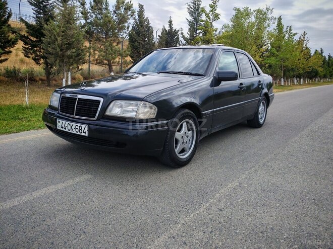 Mercedes C 180 1995, 500,000 km - 1.8 l - Zaqatala