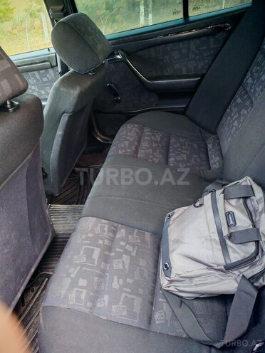 Mercedes C 180 1995, 500,000 km - 1.8 l - Zaqatala