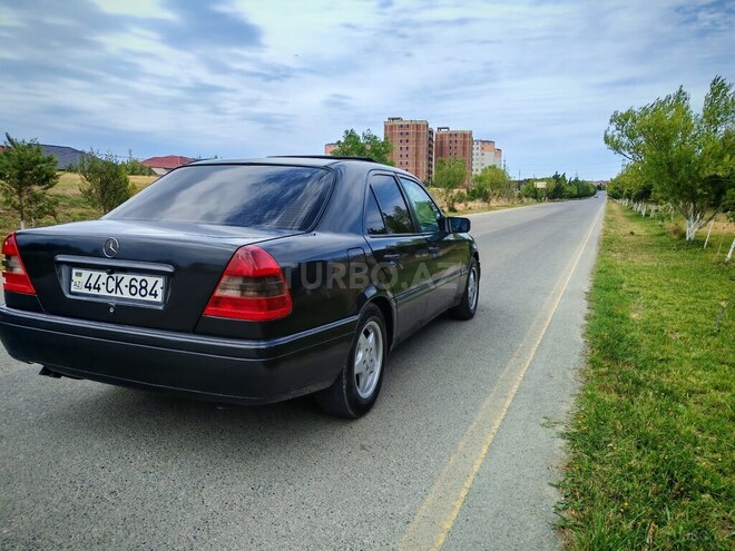 Mercedes C 180 1995, 500,000 km - 1.8 l - Zaqatala