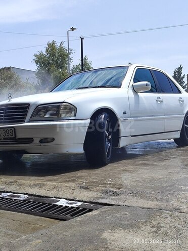 Mercedes C 200 1997, 510,000 km - 2.0 l - Salyan
