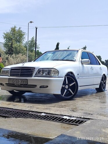 Mercedes C 200 1997, 510,000 km - 2.0 l - Salyan