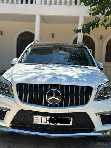 Mercedes GL 500 4MATIC 2015, 74,000 km - 4.7 l - Bakı