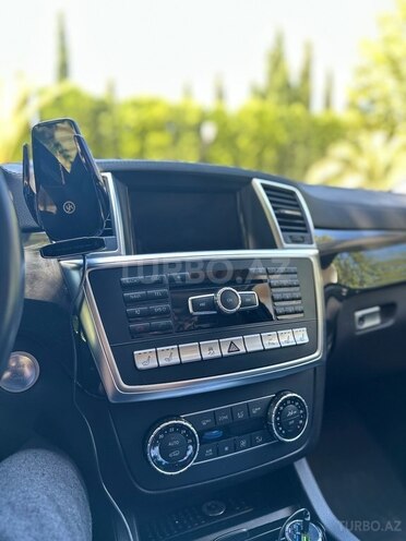 Mercedes GL 500 4MATIC 2015, 74,000 km - 4.7 l - Bakı