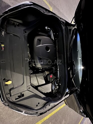 Volvo XC90-17