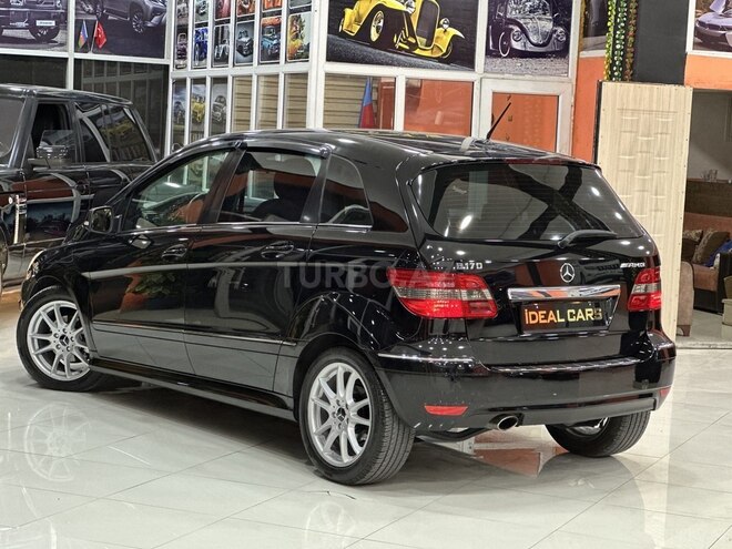 Mercedes B 170 2009, 183,000 km - 1.7 л - Sumqayıt