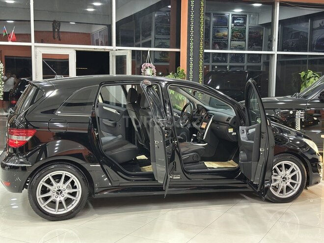 Mercedes B 170 2009, 183,000 km - 1.7 л - Sumqayıt