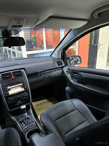 Mercedes B 170 2009, 183,000 km - 1.7 л - Sumqayıt