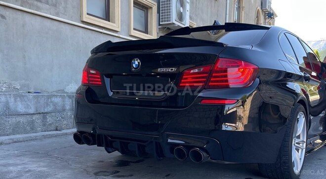 BMW 528-9