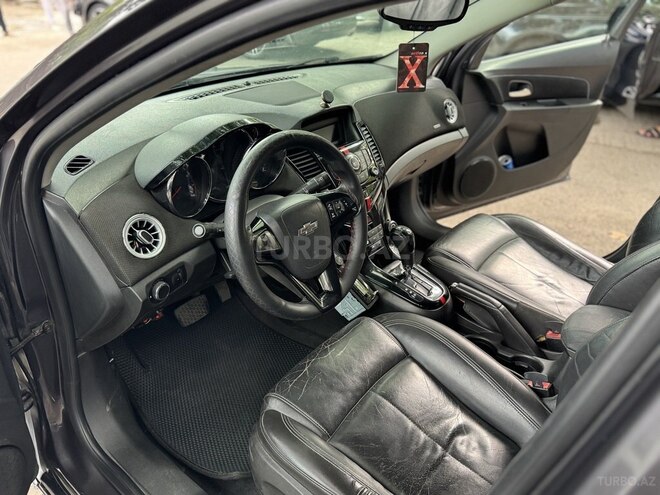 Chevrolet Cruze 2011, 215,000 km - 1.4 л - Mingəçevir