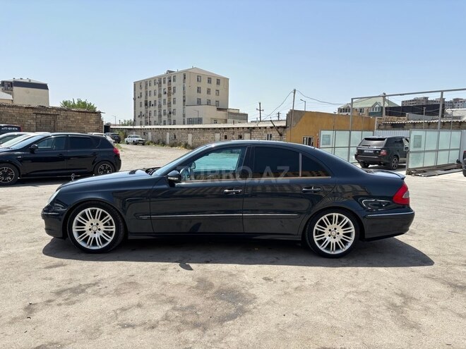 Mercedes E 220 d 2002, 303,000 km - 2.2 l - Bakı