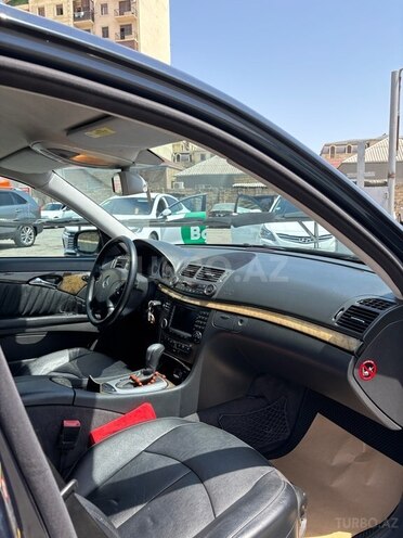 Mercedes E 220 d 2002, 303,000 km - 2.2 l - Bakı