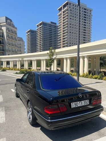 Mercedes E 220 d 2000, 380,000 km - 2.2 l - Bakı