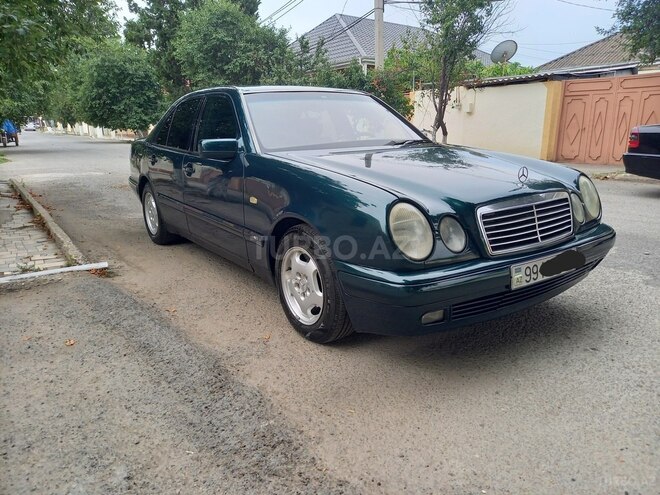 Mercedes E 230 1996, 450,000 km - 2.3 l - Ağstafa