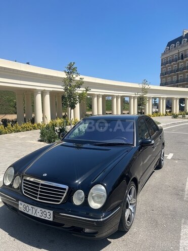 Mercedes E 220 d 2000, 380,000 km - 2.2 l - Bakı