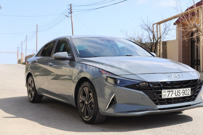 Hyundai Elantra-6