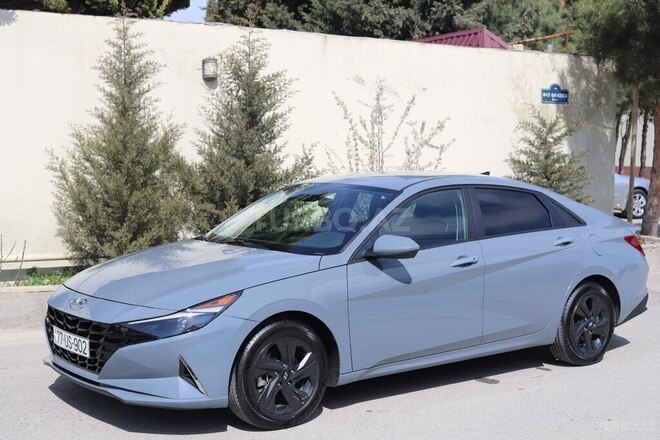 Hyundai Elantra-7
