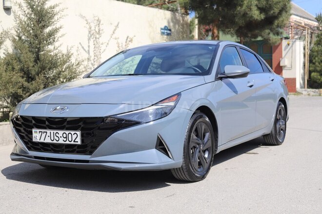 Hyundai Elantra-8
