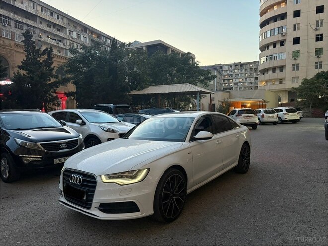 Audi A6 2014, 185,400 km - 3.0 l - Bakı