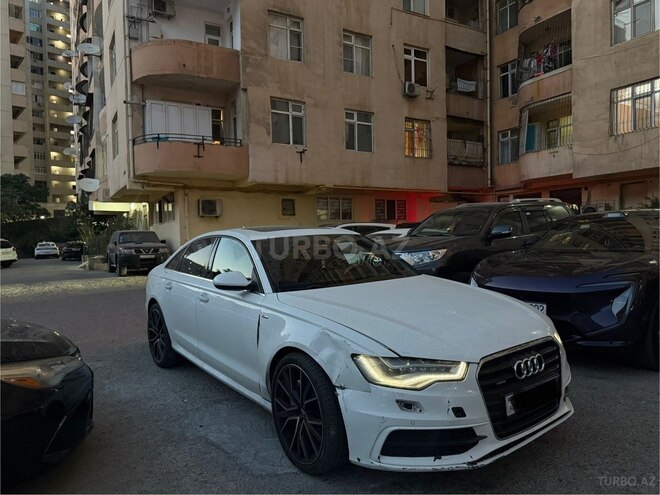 Audi A6 2014, 185,400 km - 3.0 l - Bakı