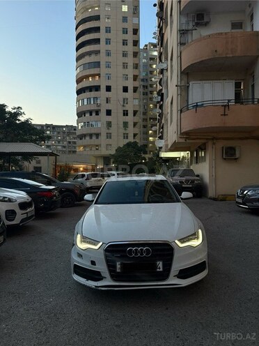 Audi A6 2014, 185,400 km - 3.0 l - Bakı