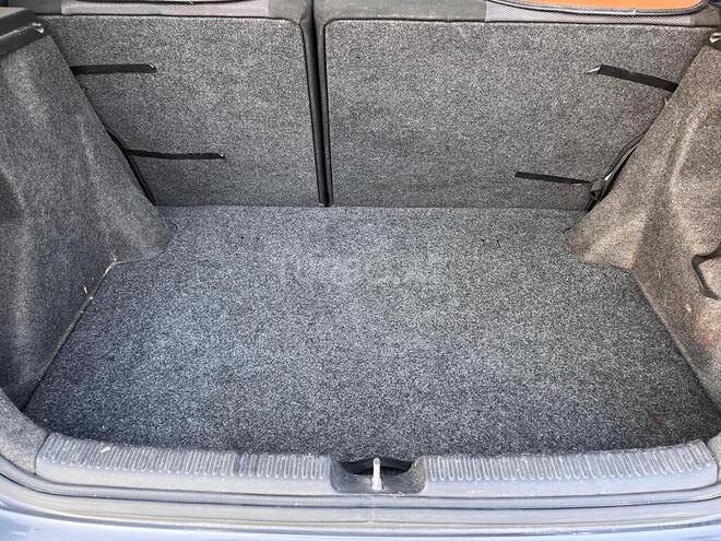 Toyota Corolla 2006, 279,000 km - 1.4 l - Bakı