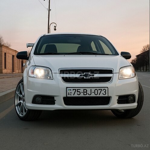 Chevrolet Aveo-1