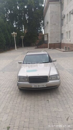 Mercedes C 180 1996, 320,000 km - 1.8 l - Gəncə