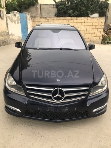 Mercedes C 250-1