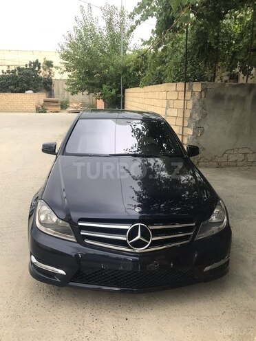 Mercedes C 250 2012, 245,000 km - 1.8 л - Mingəçevir