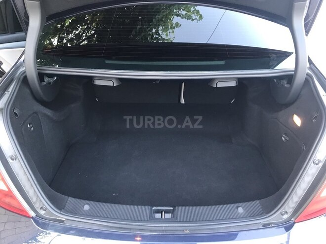 Mercedes C 250-11