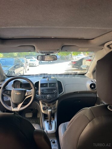 Chevrolet Aveo-9