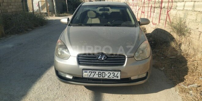 Hyundai Accent 2008, 300,000 km - 1.6 l - Bakı