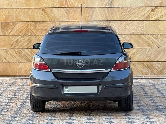 Opel Astra 2008, 190,000 km - 1.4 l - Gəncə