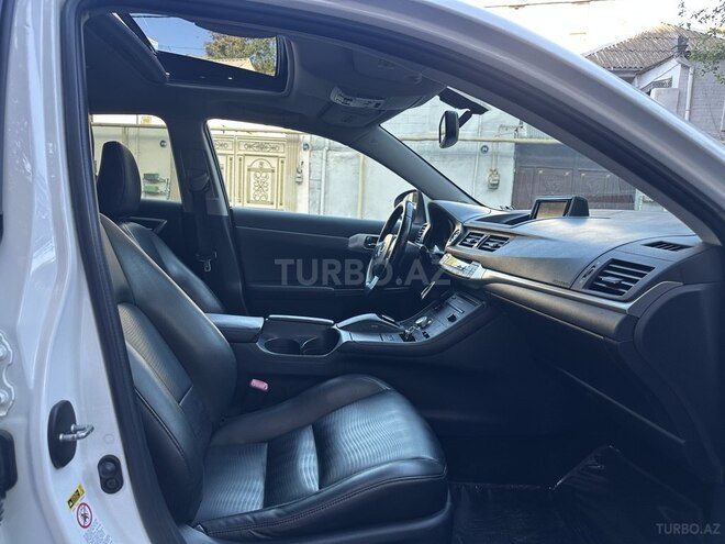 Lexus CT 200h 2013, 198,000 km - 1.8 l - Bakı