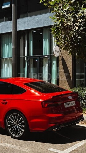 Audi A5 Sportback-4