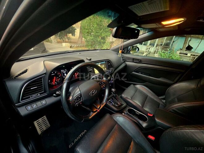 Hyundai Elantra 2017, 119,000 km - 1.6 l - Bakı