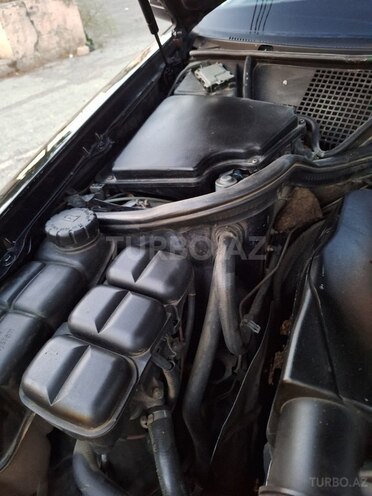 Mercedes E 320 1999, 320,000 km - 3.2 l - Bakı
